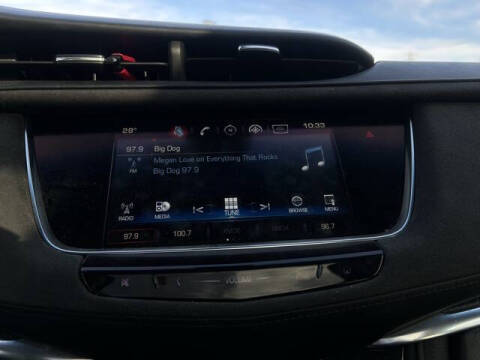 2017 Cadillac XT5 Platinum