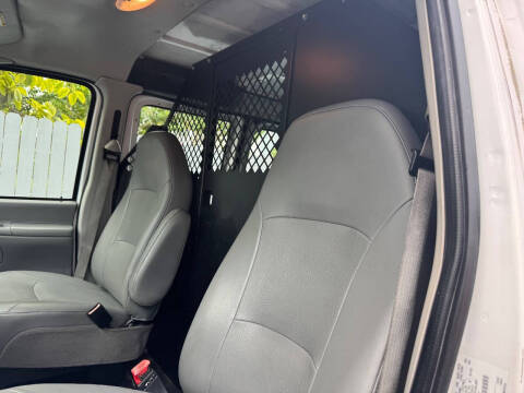 2006 Ford E-Series E-250