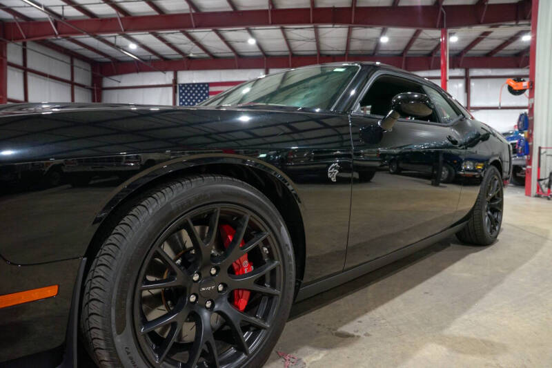 2016 Dodge Challenger SRT Hellcat