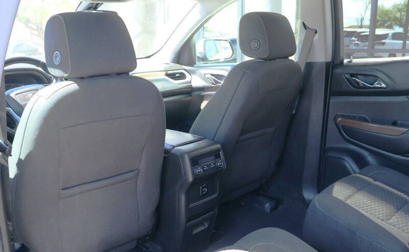 2018 GMC Acadia SLE-2