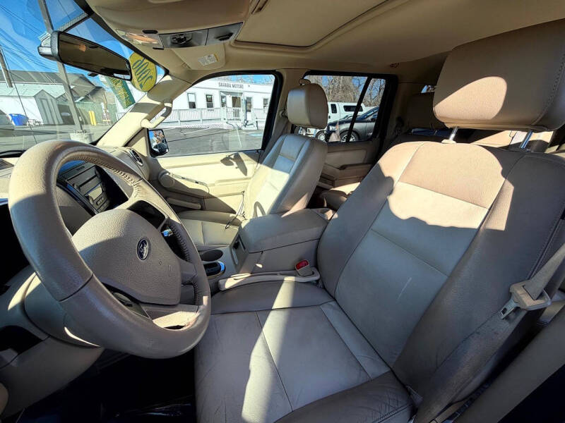 2006 Ford Explorer XLT