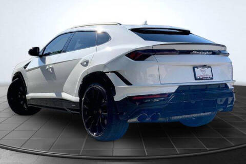 2023 Lamborghini Urus S