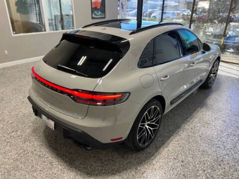 2024 Porsche Macan S