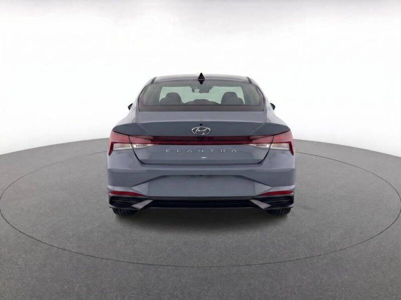 2022 Hyundai Elantra