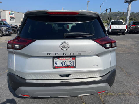 2023 Nissan Rogue SV