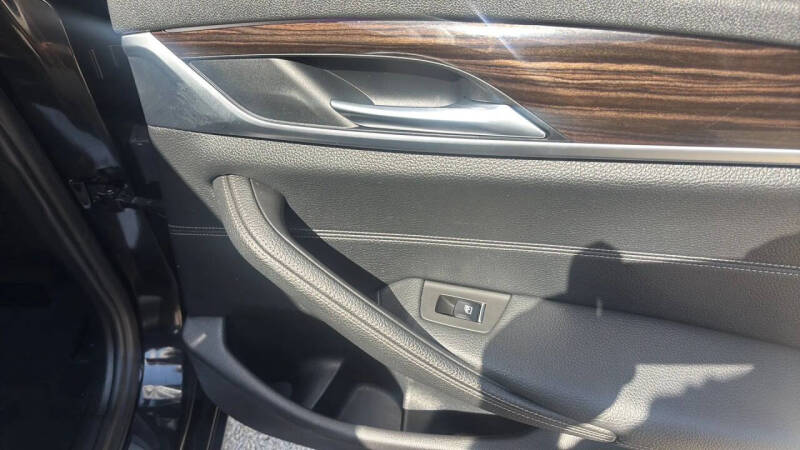 2019 BMW 5 Series 540i