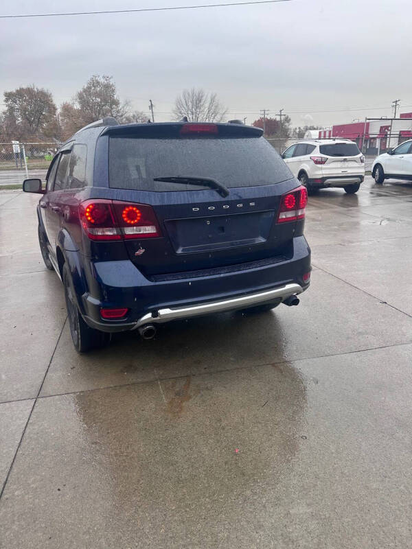2018 Dodge Journey Crossroad