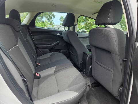2013 Ford Focus SE