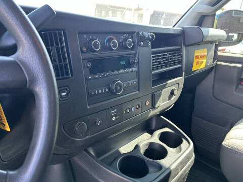 2020 Chevrolet Express 2500