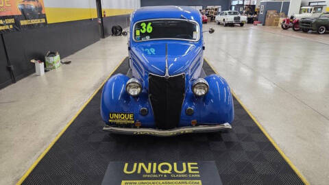 1936 Ford Deluxe