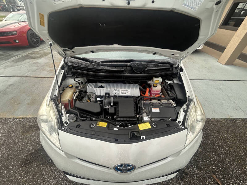 2013 Toyota Prius Two