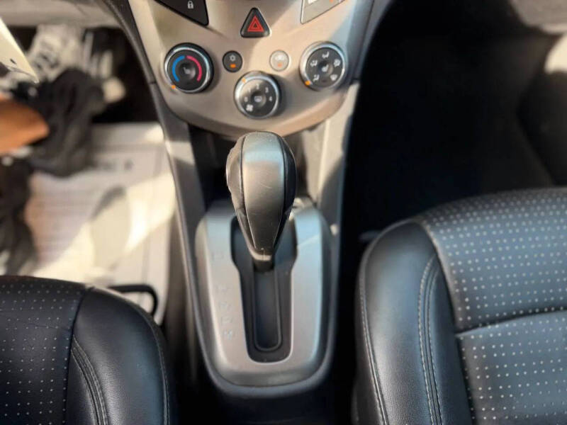 2016 Chevrolet Sonic LTZ Auto