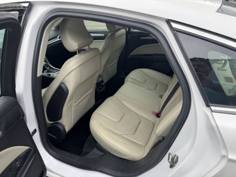 2016 Ford Fusion Titanium