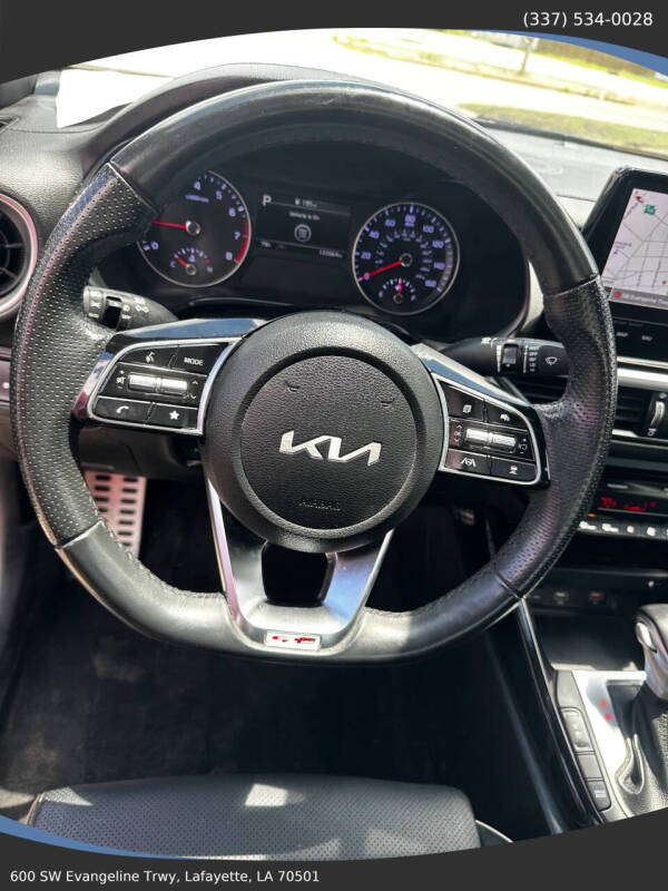 2022 Kia Forte GT Line