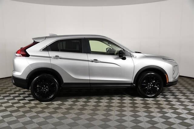 2024 Mitsubishi Eclipse Cross LE