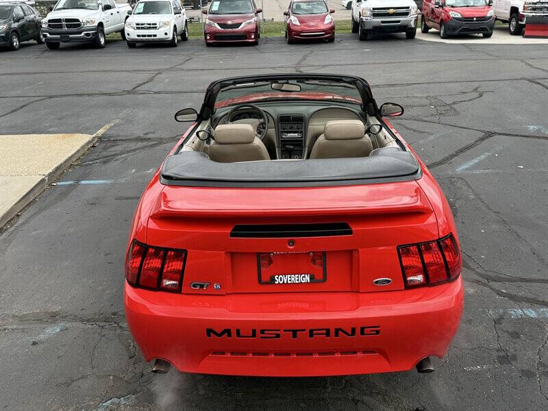 2000 Ford Mustang GT
