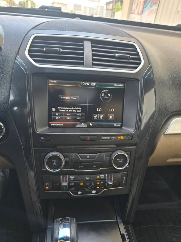 2016 Ford Explorer XLT
