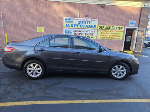 2010 Toyota Camry LE