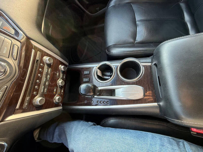 2014 Nissan Pathfinder SL