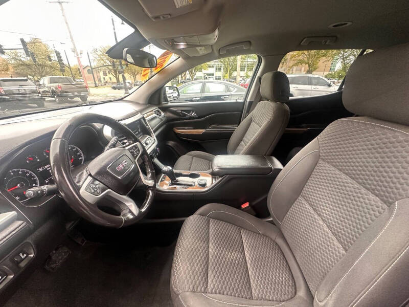 2018 GMC Acadia SLE-1