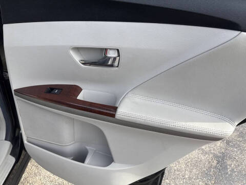 2011 Toyota Venza AWD 4cyl