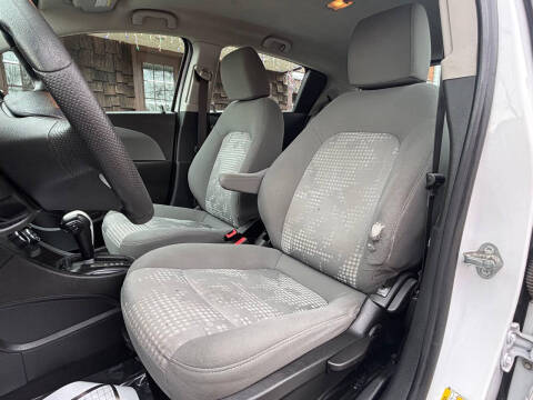 2018 Chevrolet Sonic LT Auto Fleet