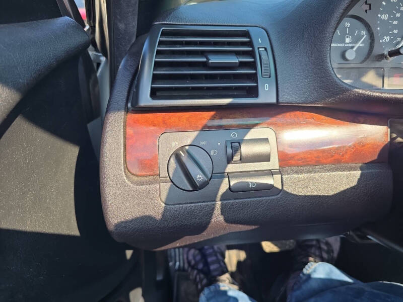 2005 BMW 3 Series 325Ci