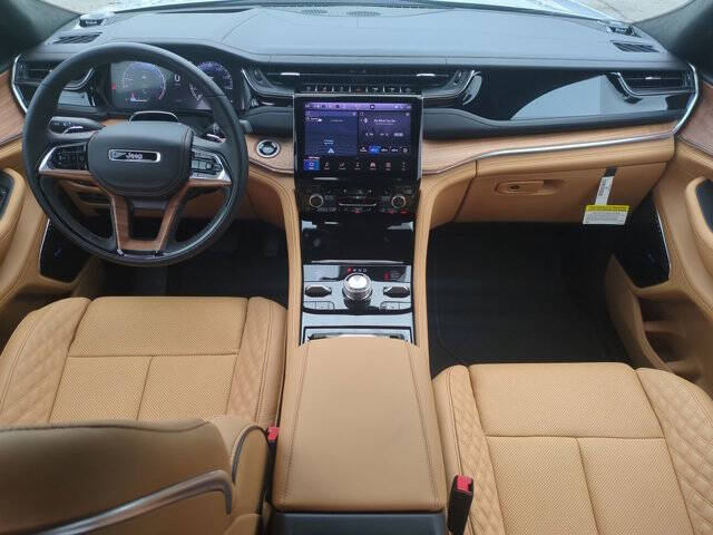 2025 Jeep Grand Cherokee L Summit Reserve