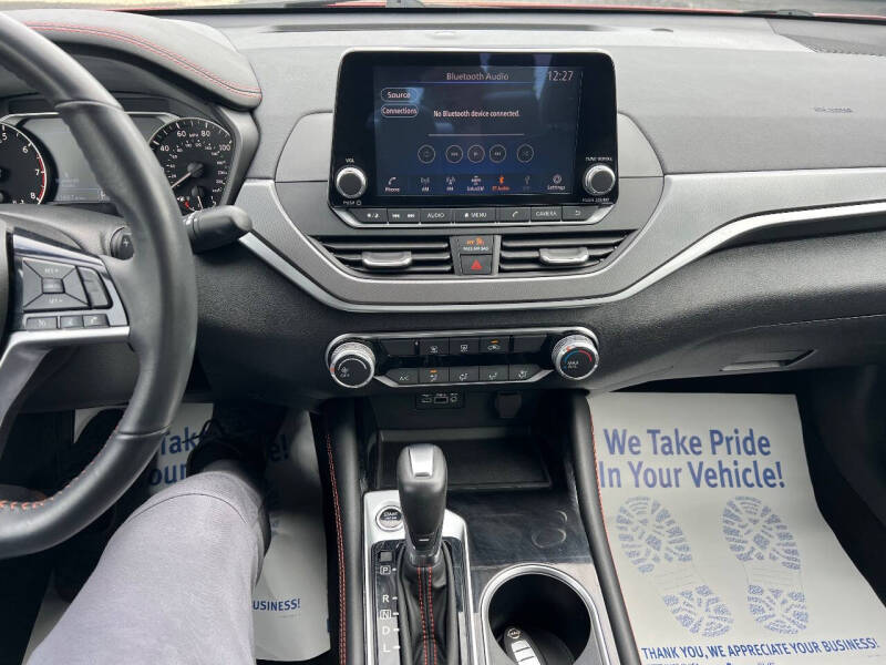 2023 Nissan Altima 2.5 SR