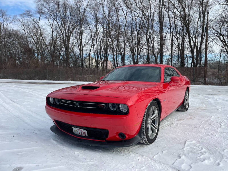 2020 Dodge Challenger R/T's photo