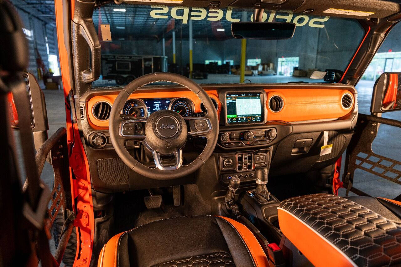 2020 JEEP Wrangler SUV / Crossover - $55,999