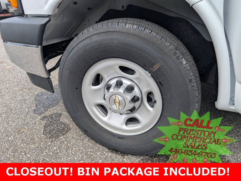 2025 Chevrolet Express 2500