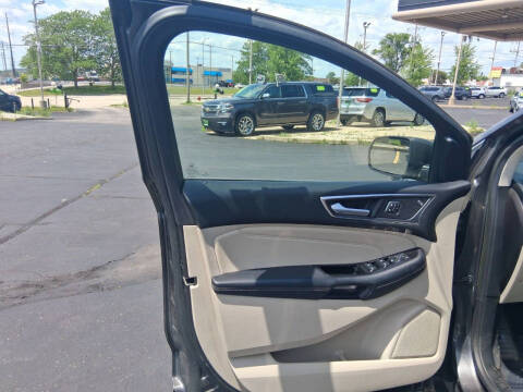 2019 Ford Edge Titanium