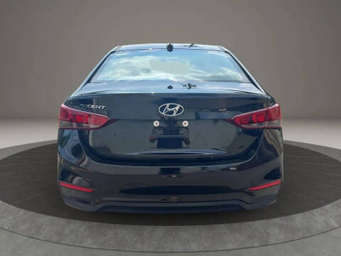 2022 Hyundai Accent