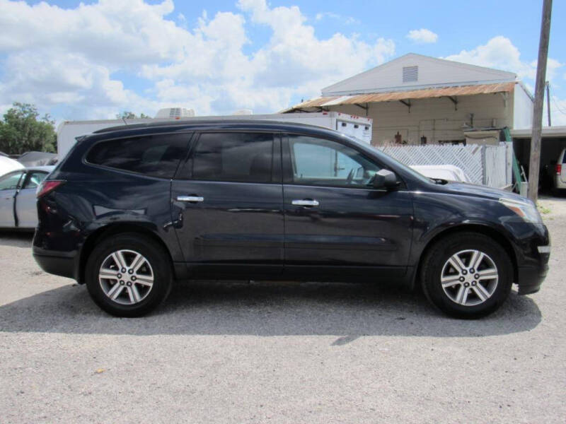 2017 Chevrolet Traverse LS
