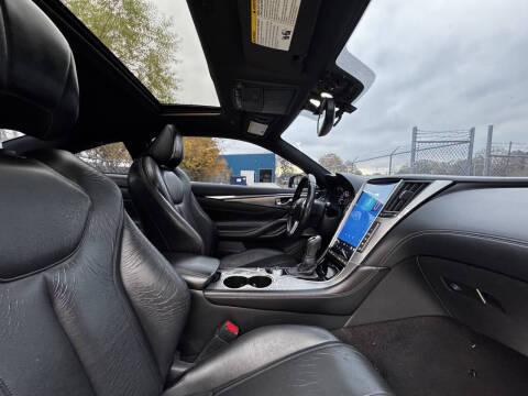 2018 Infiniti Q60 3.0T Luxe