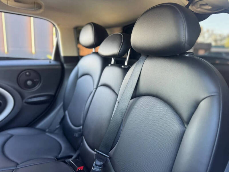 2016 MINI Countryman Cooper