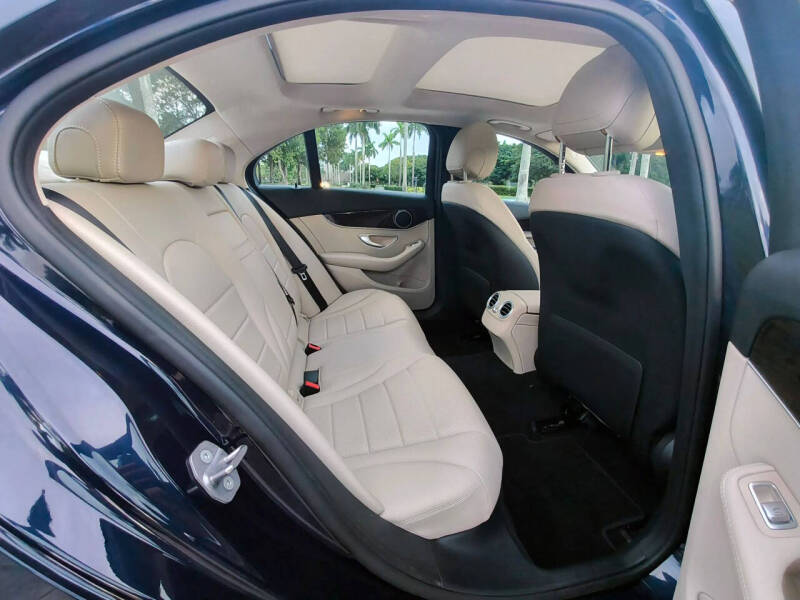 2018 Mercedes-Benz C-Class C 300