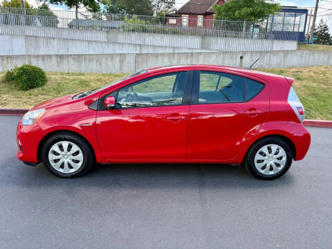 2014 Toyota Prius c