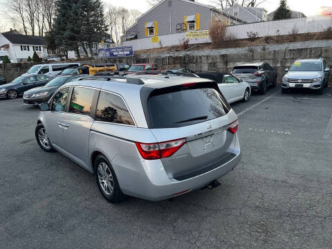 2011 Honda Odyssey EX-L w/DVD