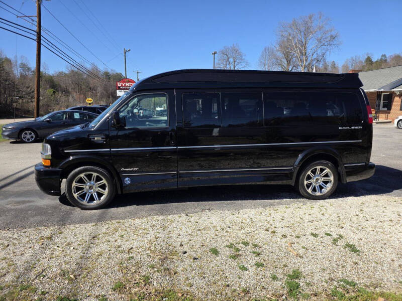 2018 Chevrolet Express 2500