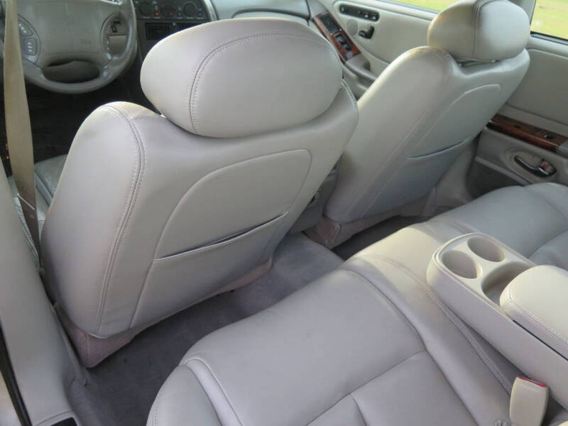 1999 Oldsmobile Aurora