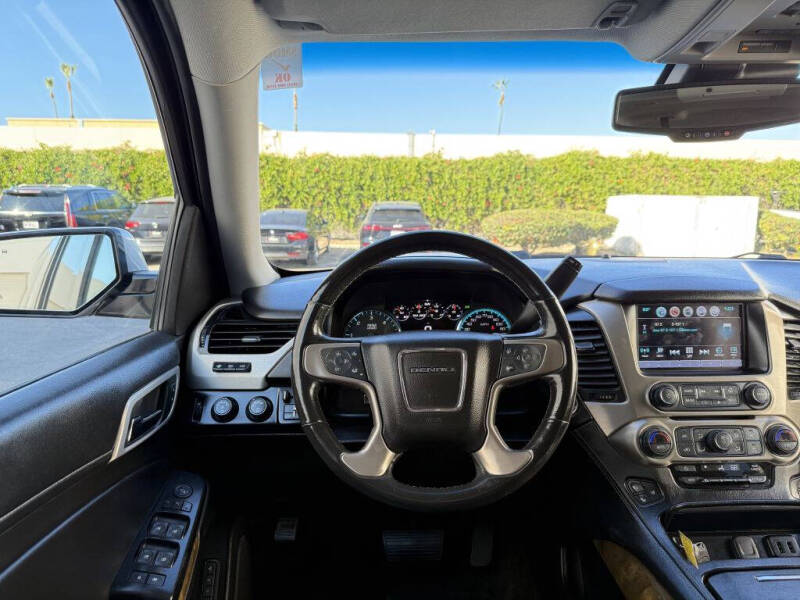 2017 GMC Yukon XL Denali