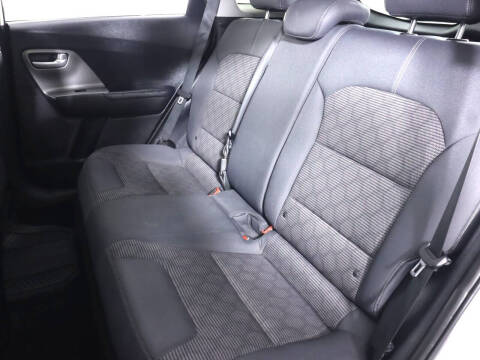 2020 Kia Niro LX