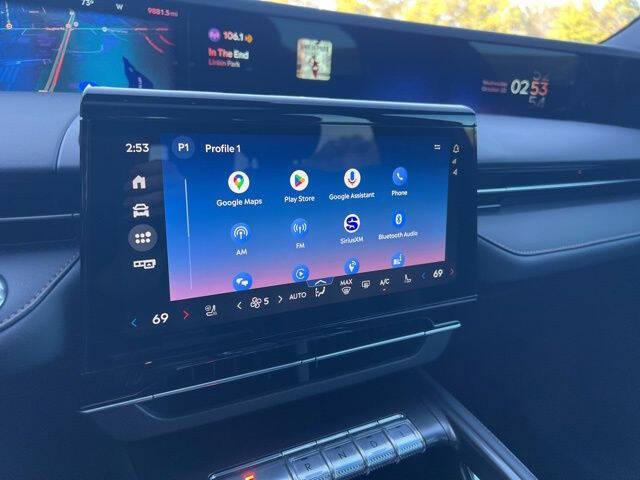 2024 Lincoln Nautilus Reserve