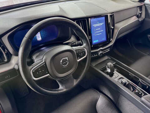 2023 Volvo XC60 B5 Core
