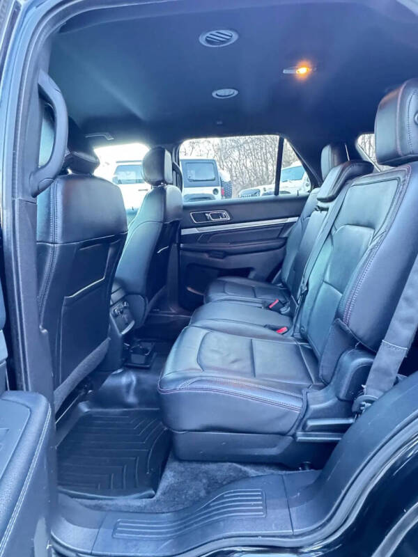 2016 Ford Explorer Sport