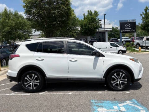 2016 Toyota RAV4 LE