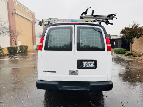 2020 Chevrolet Express 2500