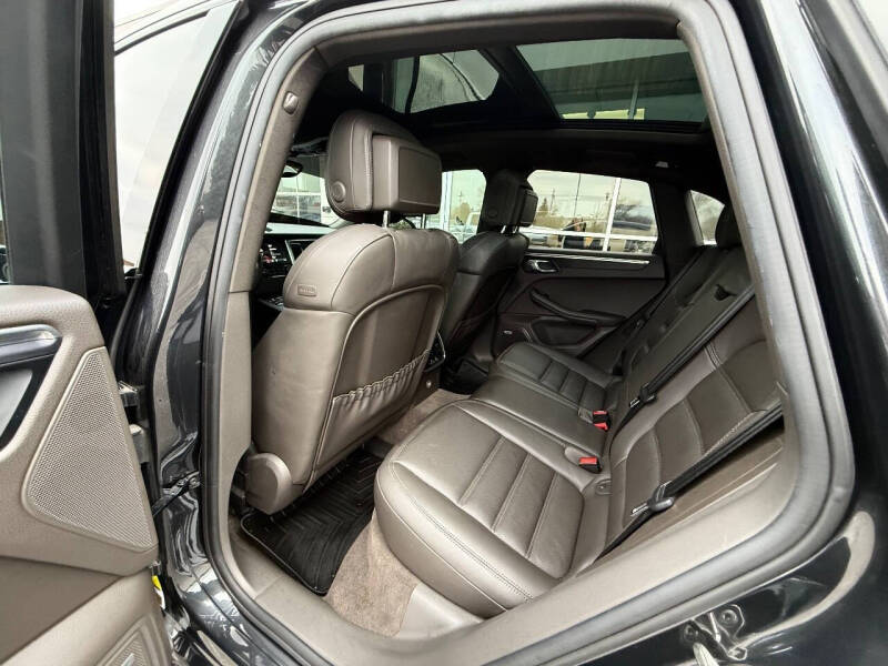 2017 Porsche Macan GTS